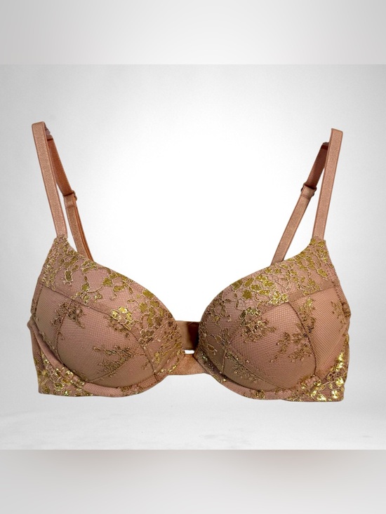 Victoria's Secret Other - Victoria’s Secret Bombshell Plunge Push Up Lace Bra Sz 32A